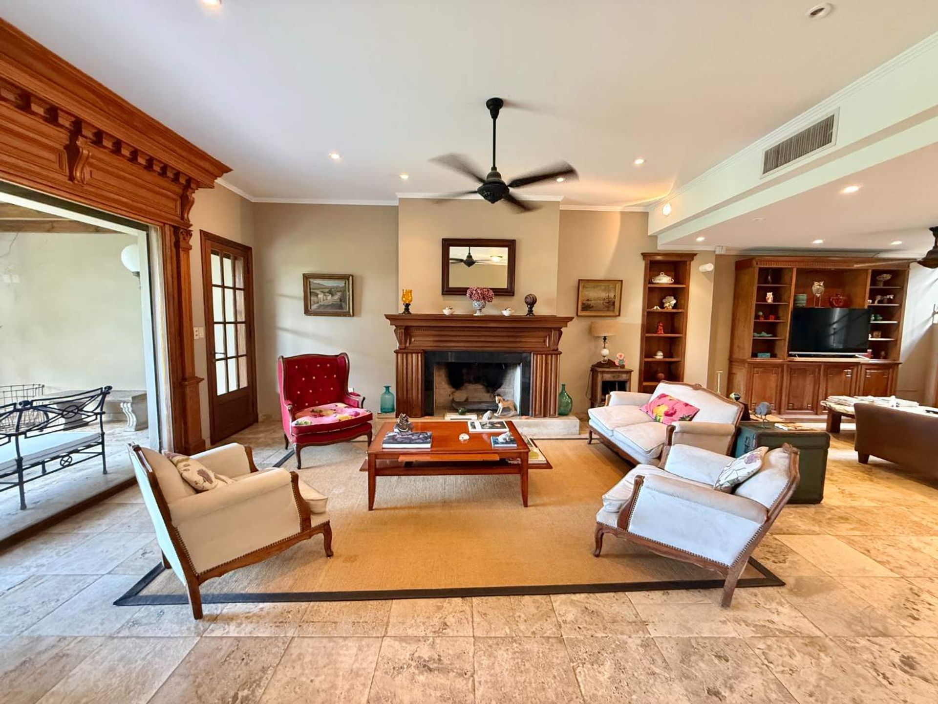 Venta Casa Punta Chica Con Vista Al Rio