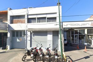 Venta Galpon 352 M2 Martinez