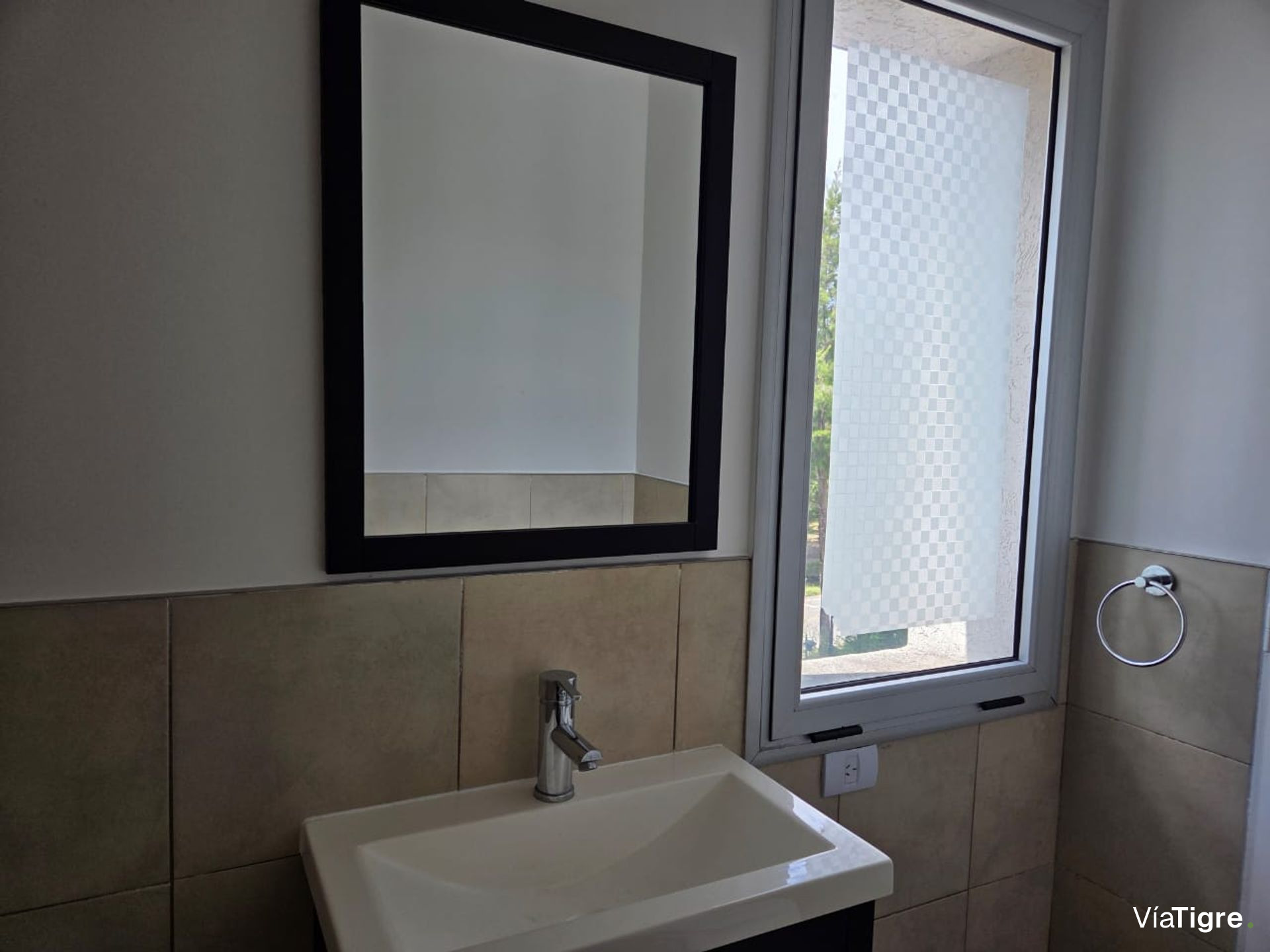 Alquiler 2 amb. duplex en Barrio Sendero, Nordelta