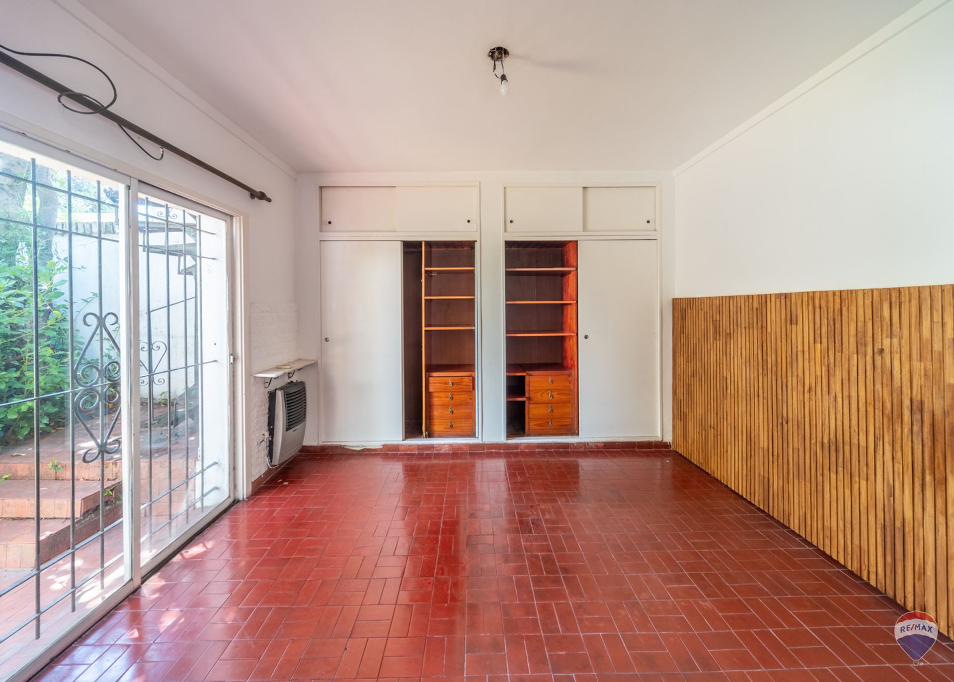 Casa 3 Ambientes Con Quincho, Parque Y Pileta