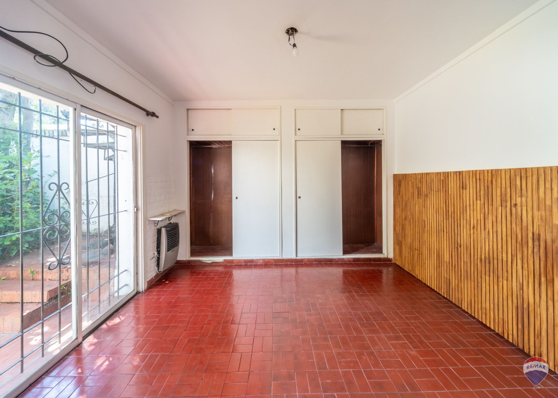 Casa 3 Ambientes Con Quincho, Parque Y Pileta