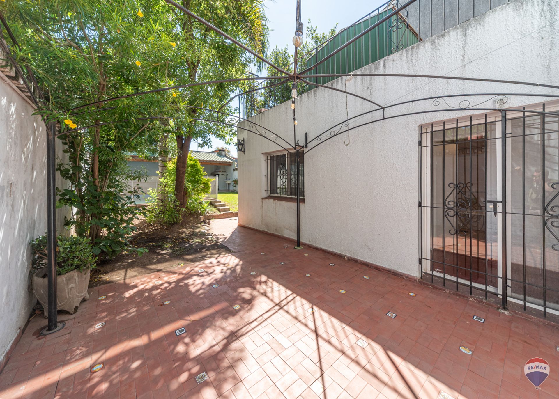 Casa 3 Ambientes Con Quincho, Parque Y Pileta