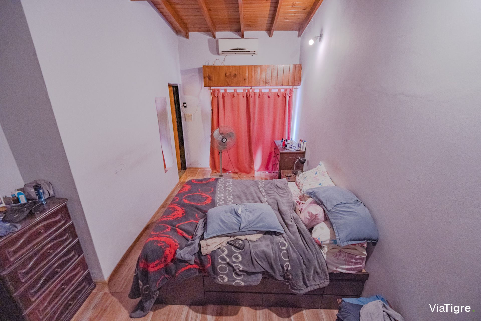 Venta Casa San Isidro-Permuta