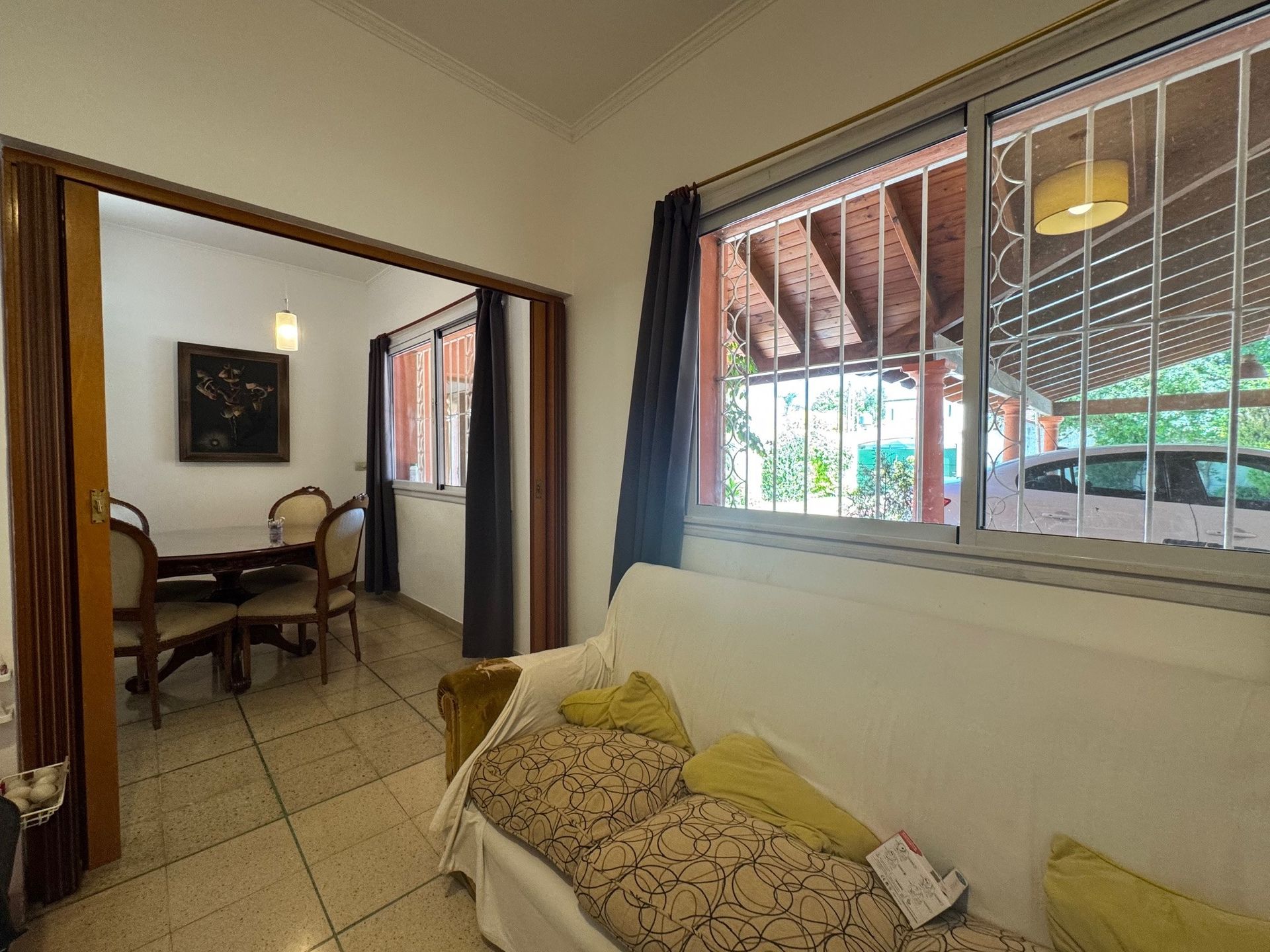 Casa en venta 4 dorm., pileta, jardín Don Torcuato