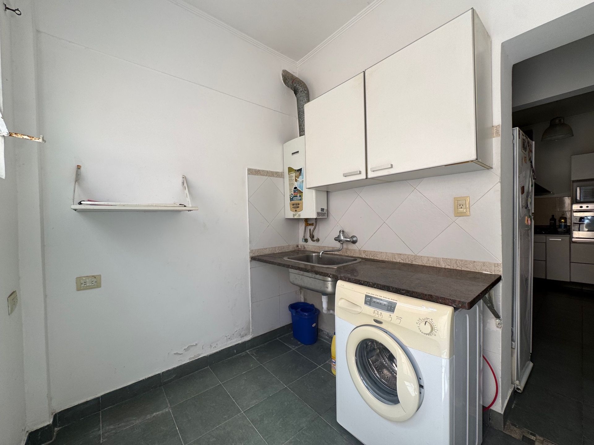 Casa en venta 4 dorm., pileta, jardín Don Torcuato