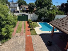 Casa en venta 4 dorm., pileta, jardín Don Torcuato