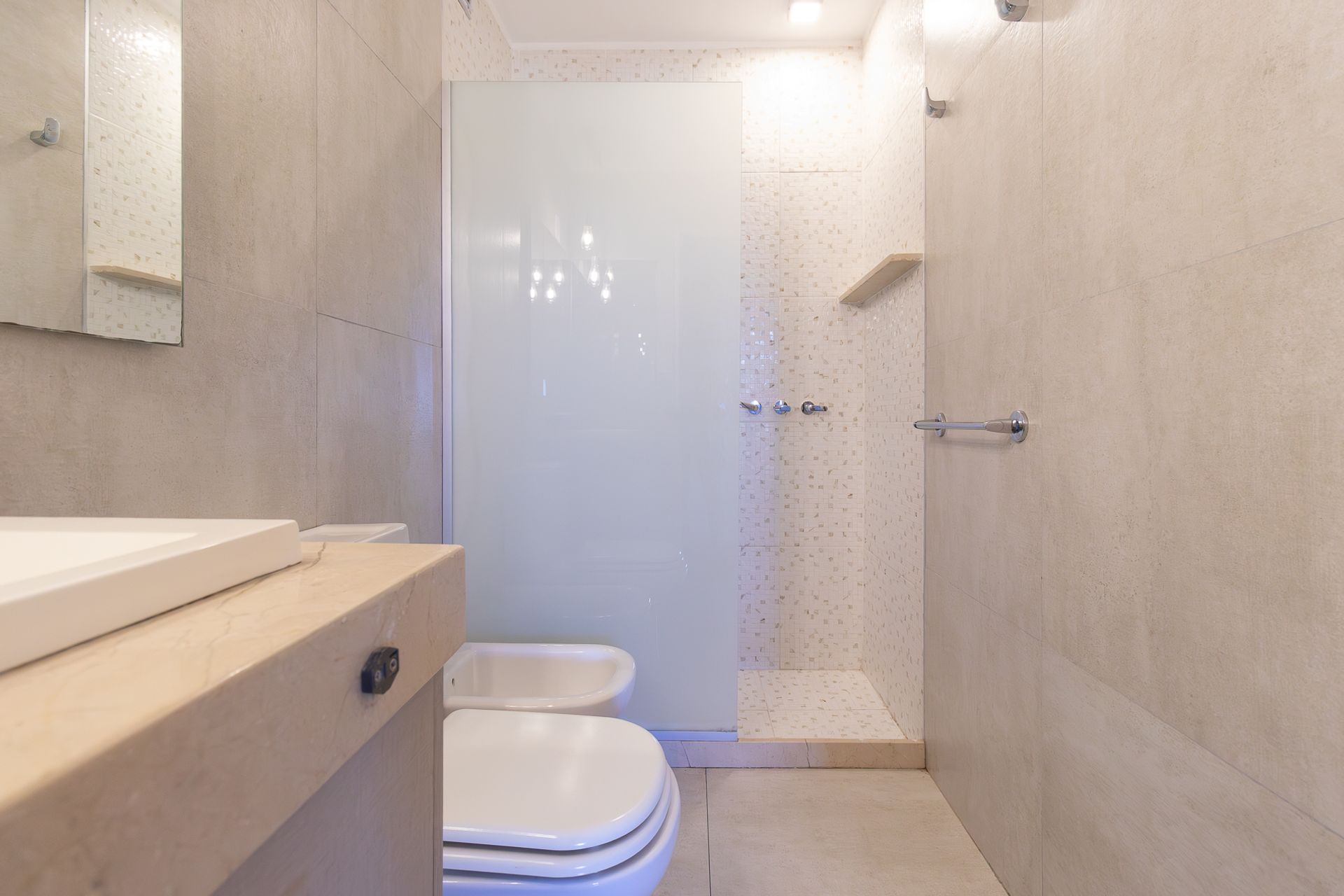 VENTA Depto 4 amb c/dep - Vista al Rio Piso Alto.