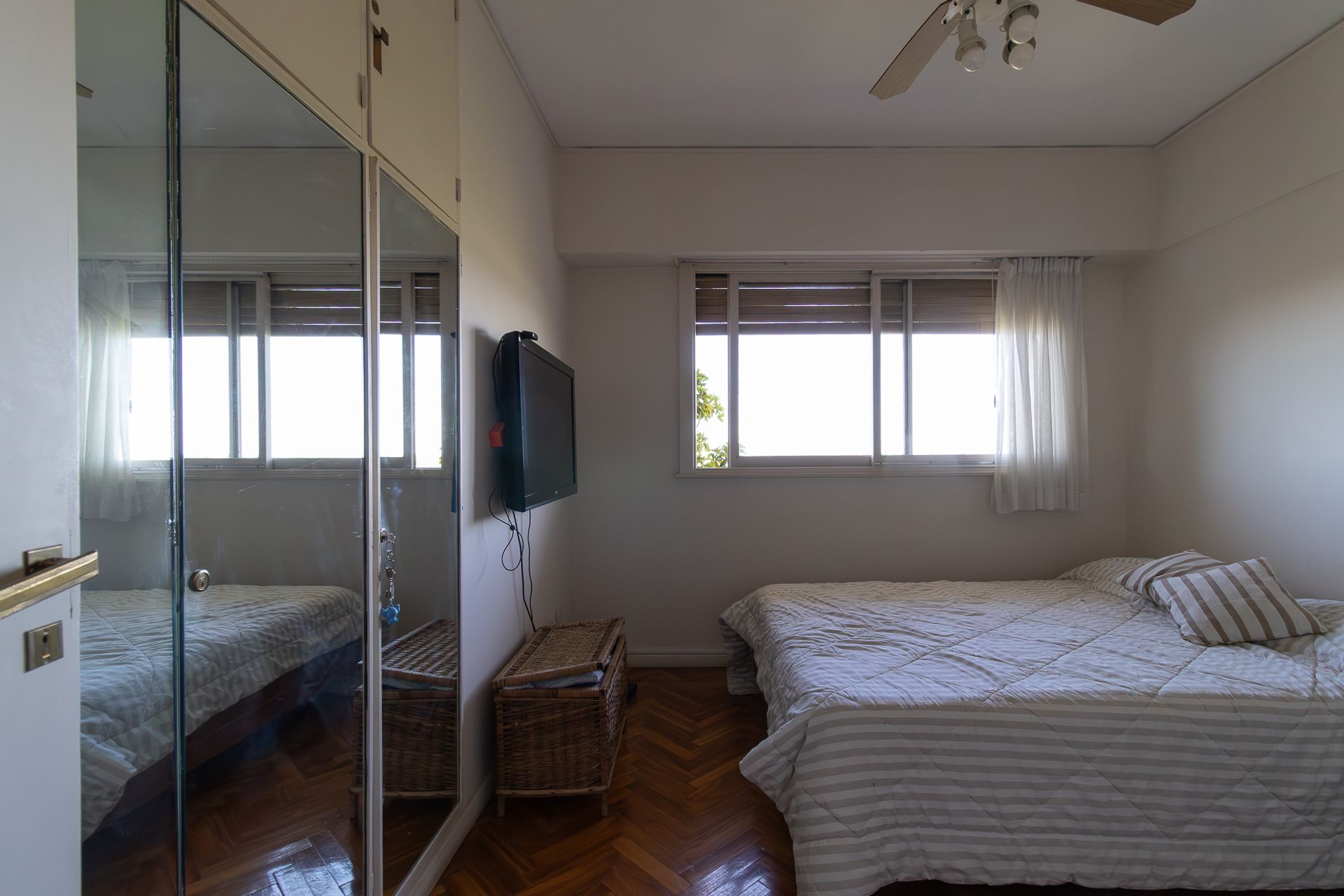 VENTA Depto 4 amb c/dep - Vista al Rio Piso Alto.