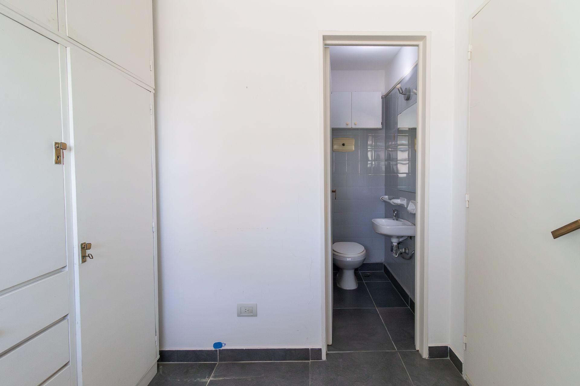 VENTA Depto 4 amb c/dep - Vista al Rio Piso Alto.