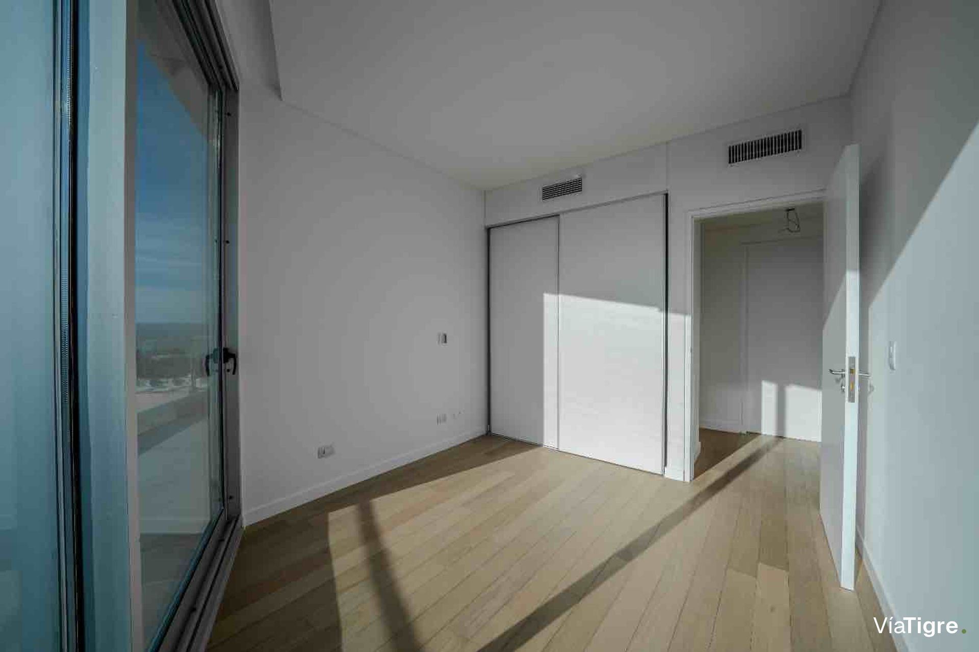 Venta Triplex Libertador 7Amb A Estrenar Infinity