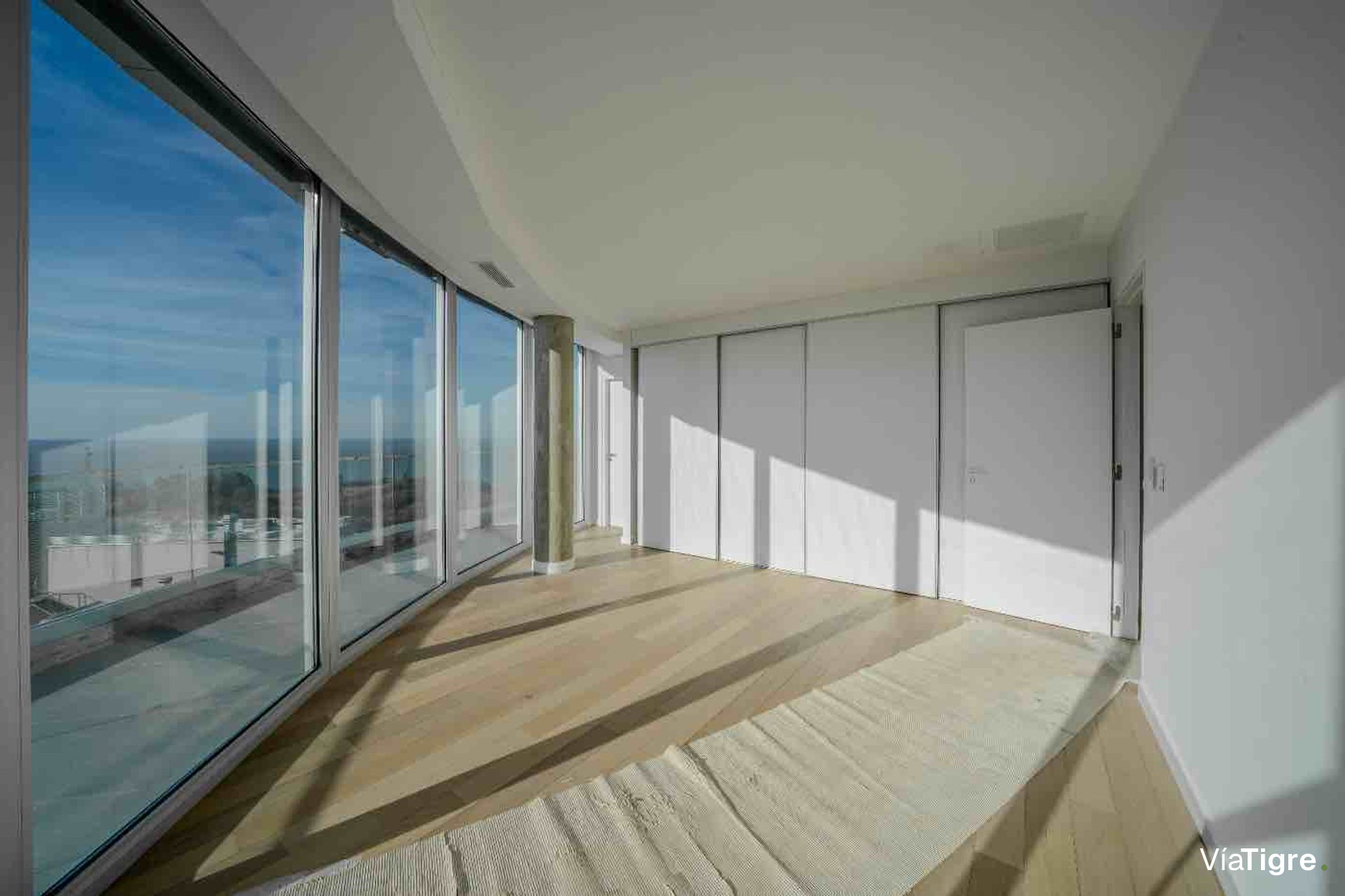 Venta Triplex Libertador 7Amb A Estrenar Infinity