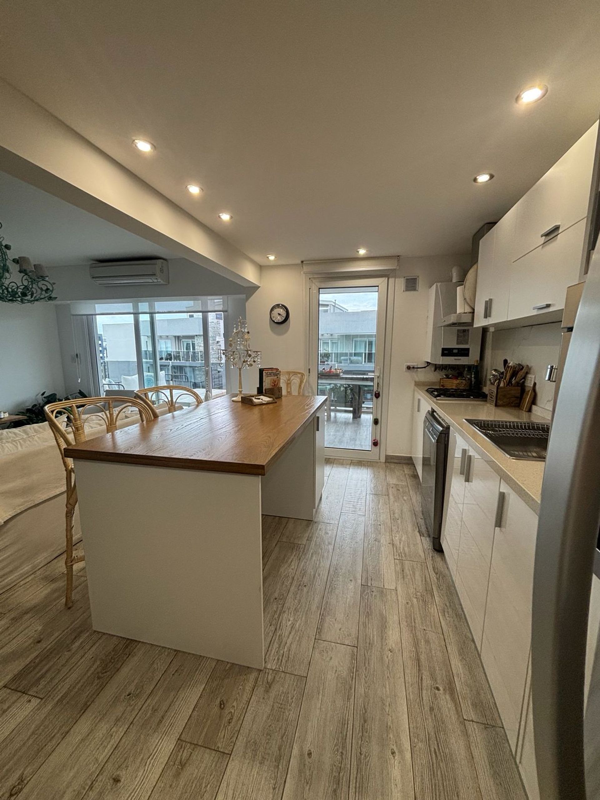 Venta Depto 4 amb Torres Cristal Nordelta