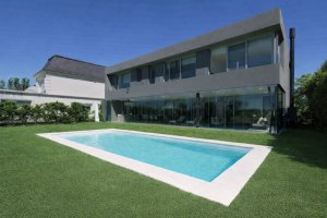 Alquiler Casa 7 Ambientes A Estrenar