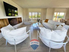 Modern House in Barbarita