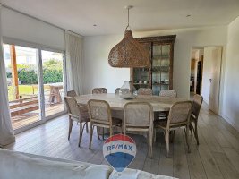 Modern House in Barbarita