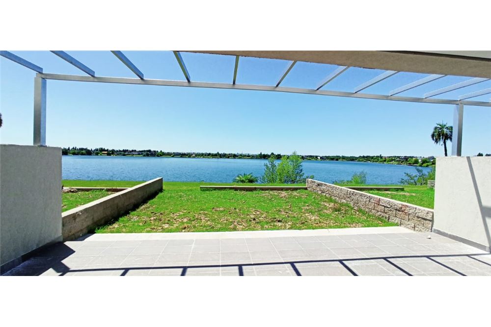 Venta Depto. Con Jardin Al Agua 3 AMB. VILA VELA