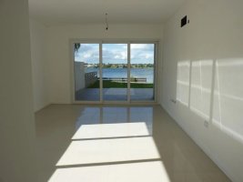 Venta Depto. Con Jardin Al Agua 3 AMB. VILA VELA