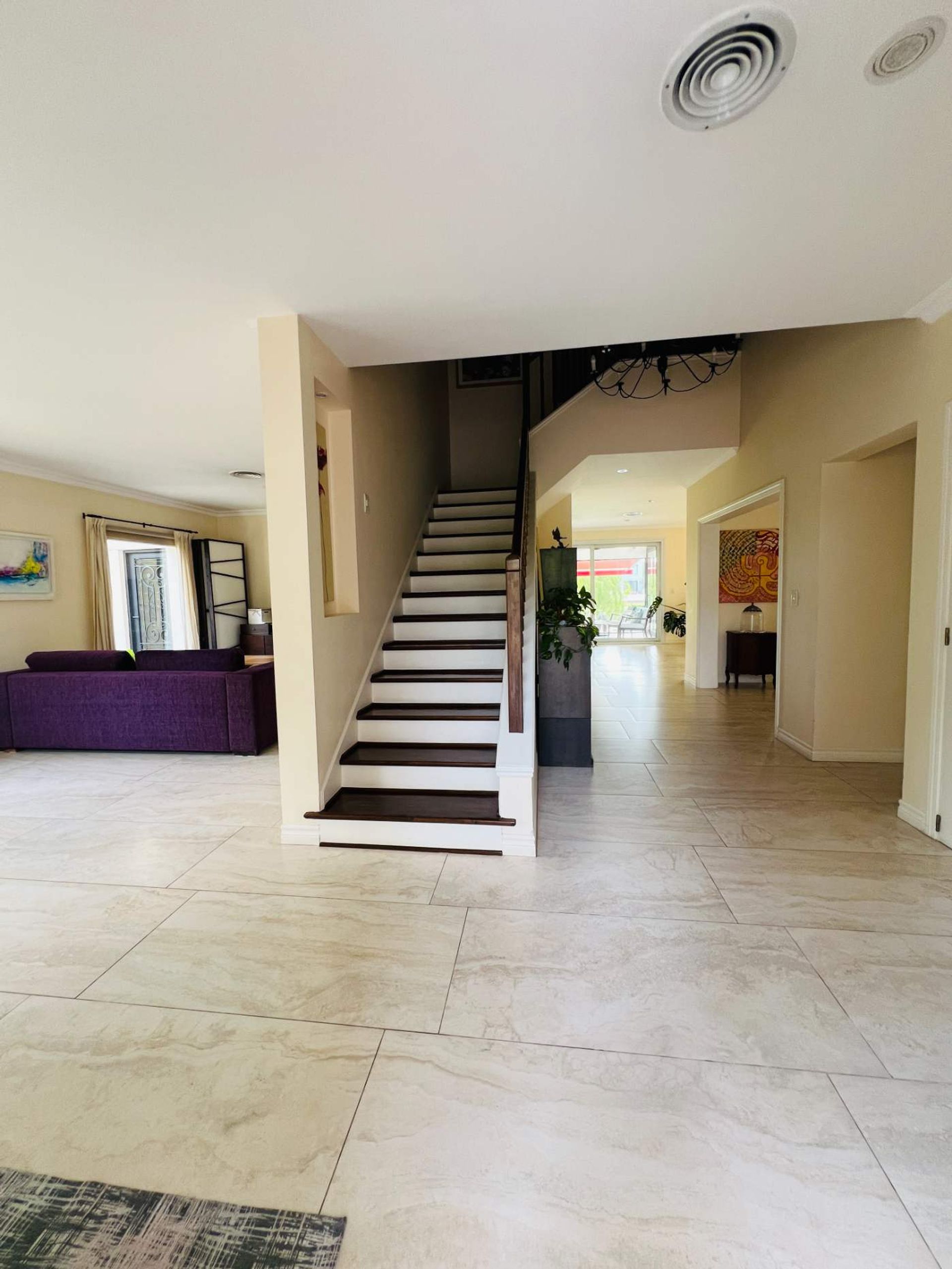 Venta casa Castores Nordelta 353m2 al lago central