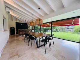 Sale of Castores Nordelta house, 353 m2, central lake