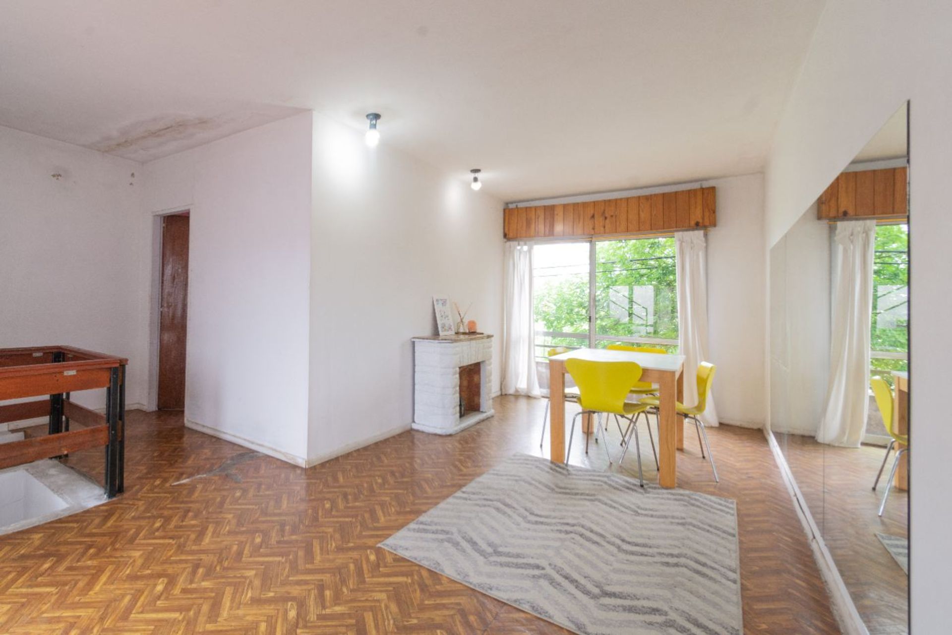 Venta Casa 5 Ambientes +Cochera 3 Autos V.martelli