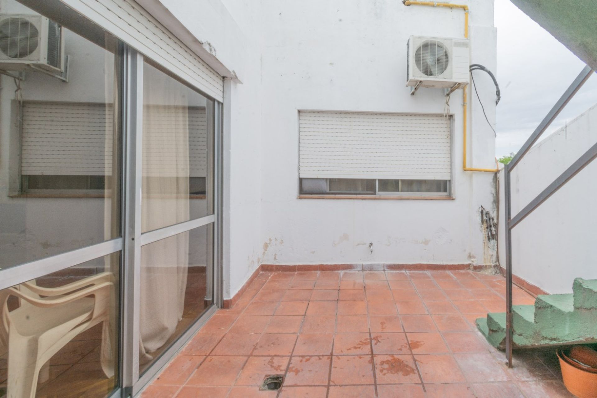 Venta Casa 5 Ambientes +Cochera 3 Autos V.martelli