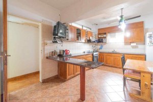 Venta Casa 5 Ambientes +Cochera 3 Autos V.martelli