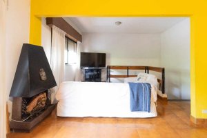 Venta Casa 5 Ambientes +Cochera 3 Autos V.martelli