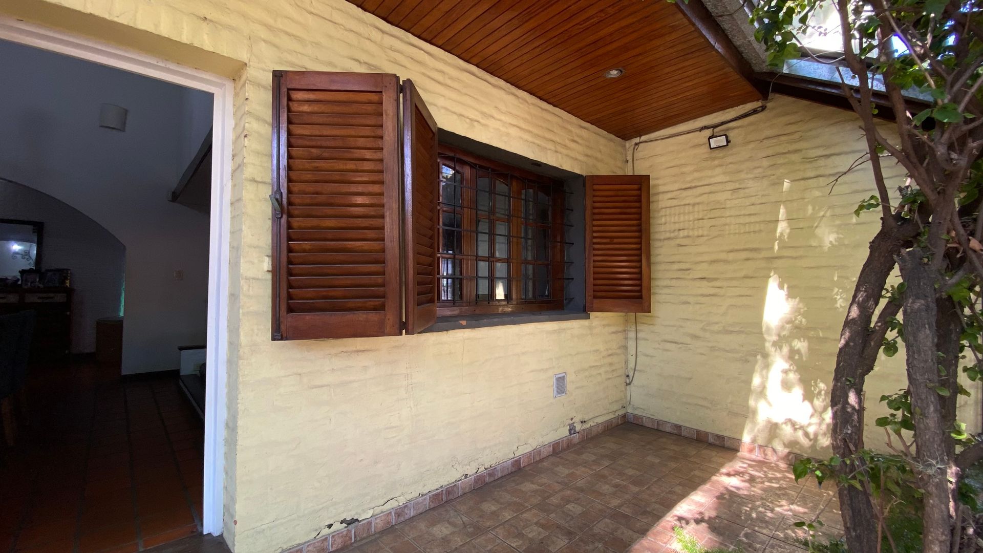 Casa en Venta - Florida - 4 Ambientes + Altillo