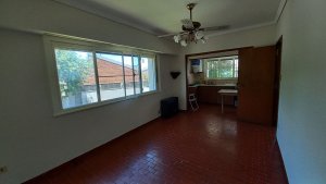 3-Room Apartment for Rent in Martinez, No Fees
