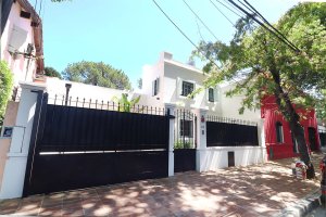 6-room house for rent - San Isidro pool