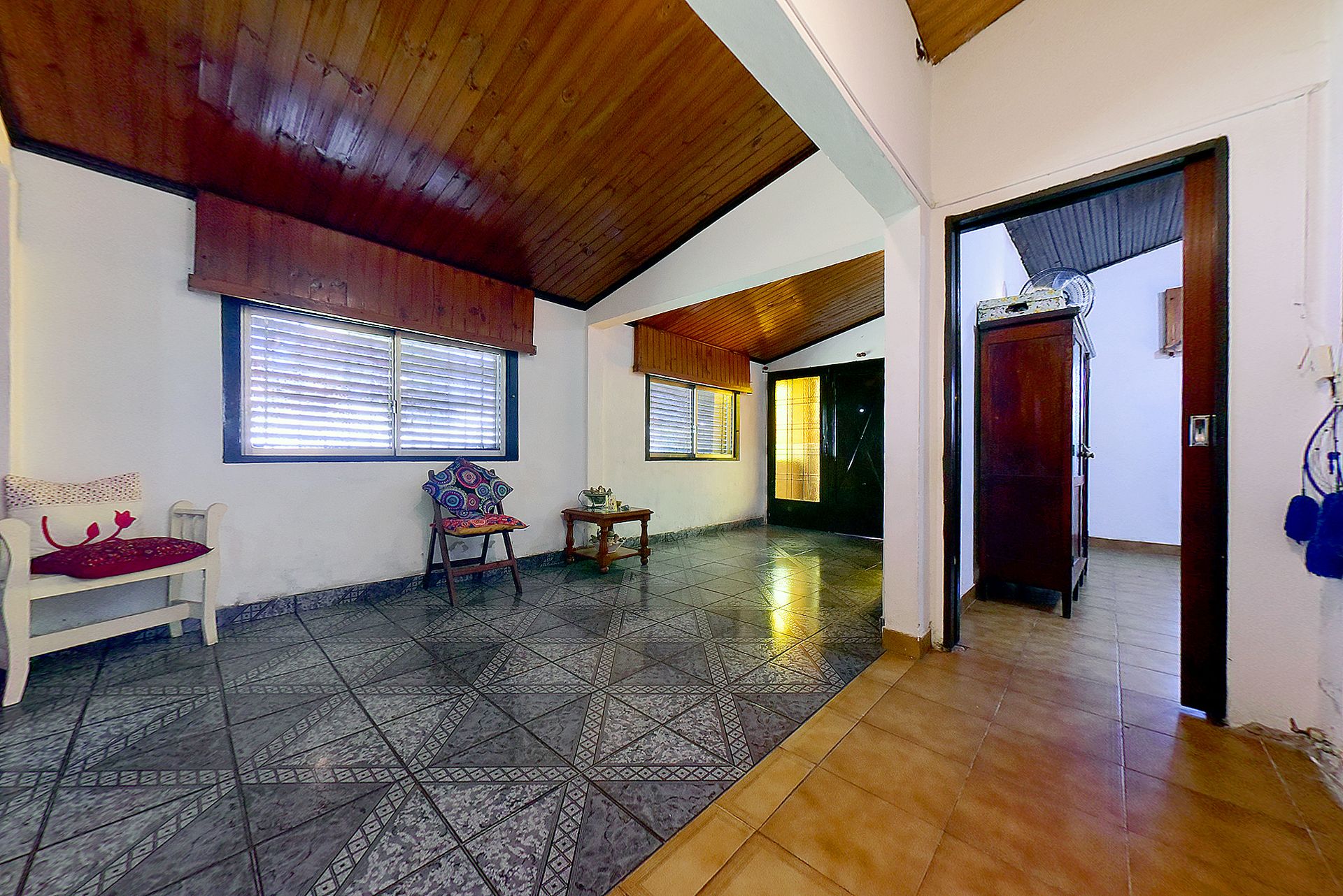 Venta casa con GRAN LOTE 905m2 multifamiliar