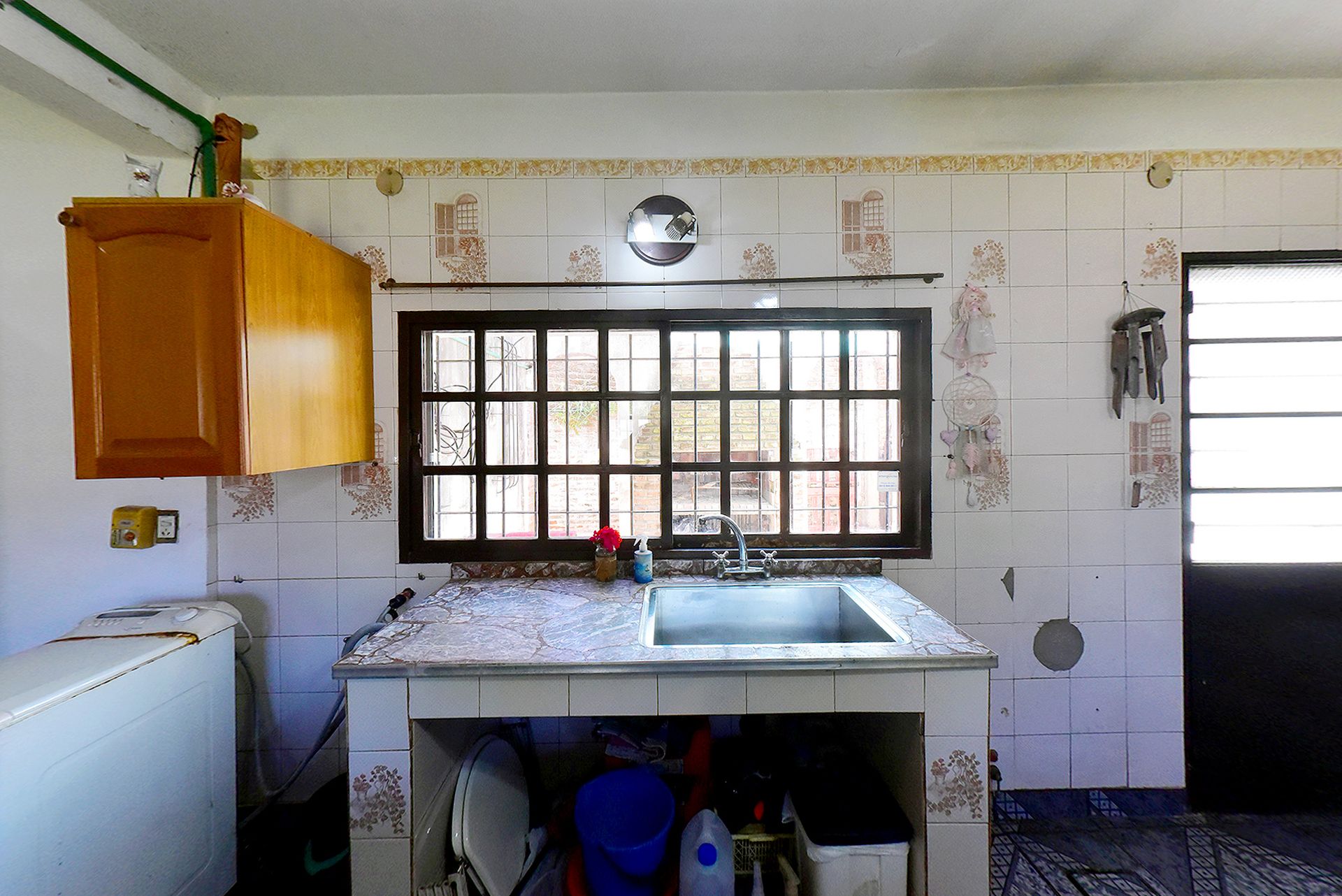 Venta casa con GRAN LOTE 905m2 multifamiliar