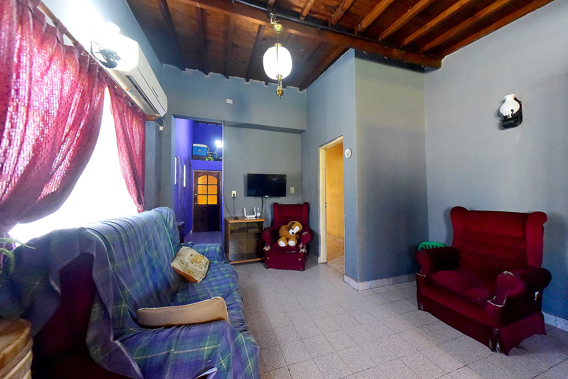 Venta casa con GRAN LOTE 905m2 multifamiliar
