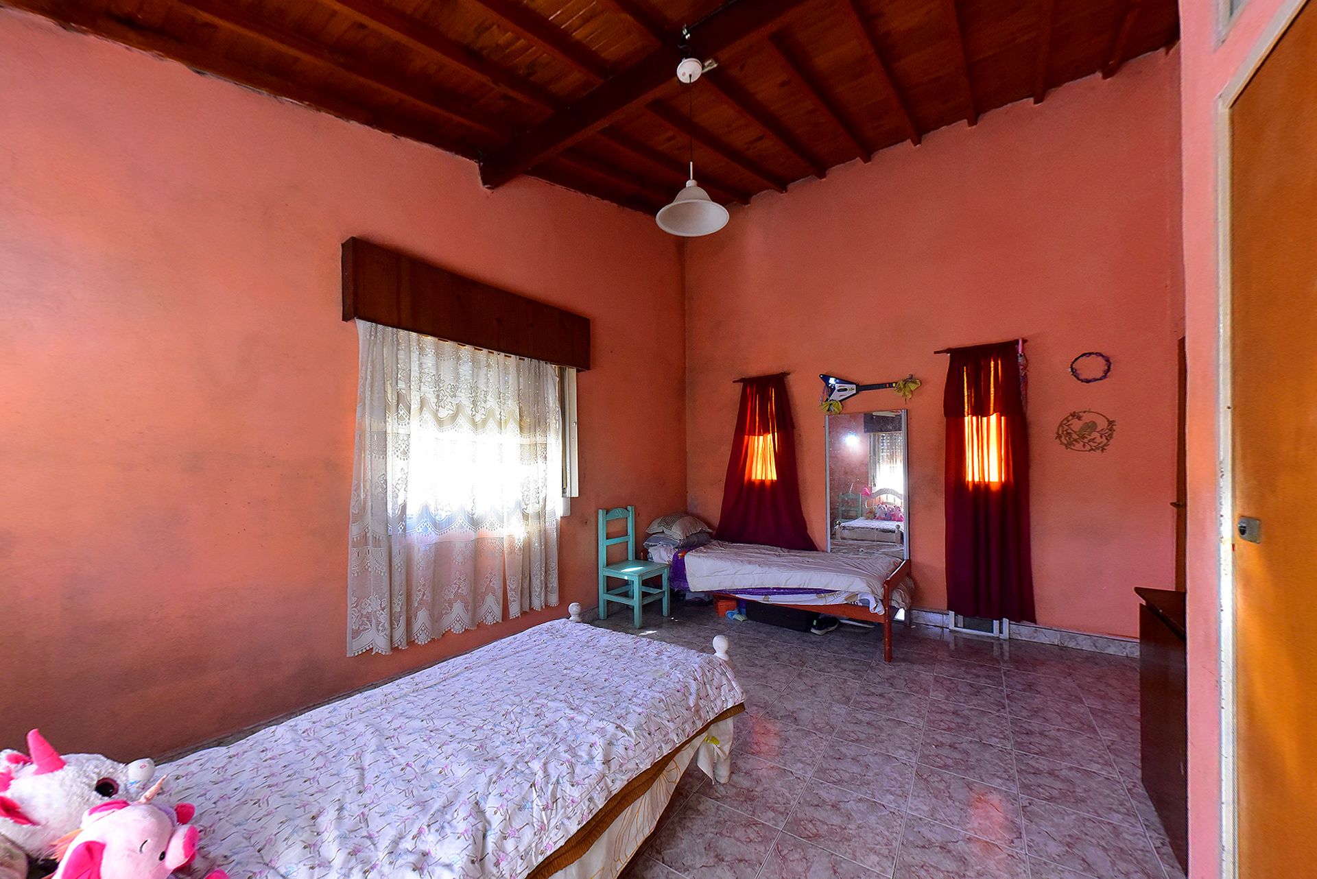 Venta casa con GRAN LOTE 905m2 multifamiliar