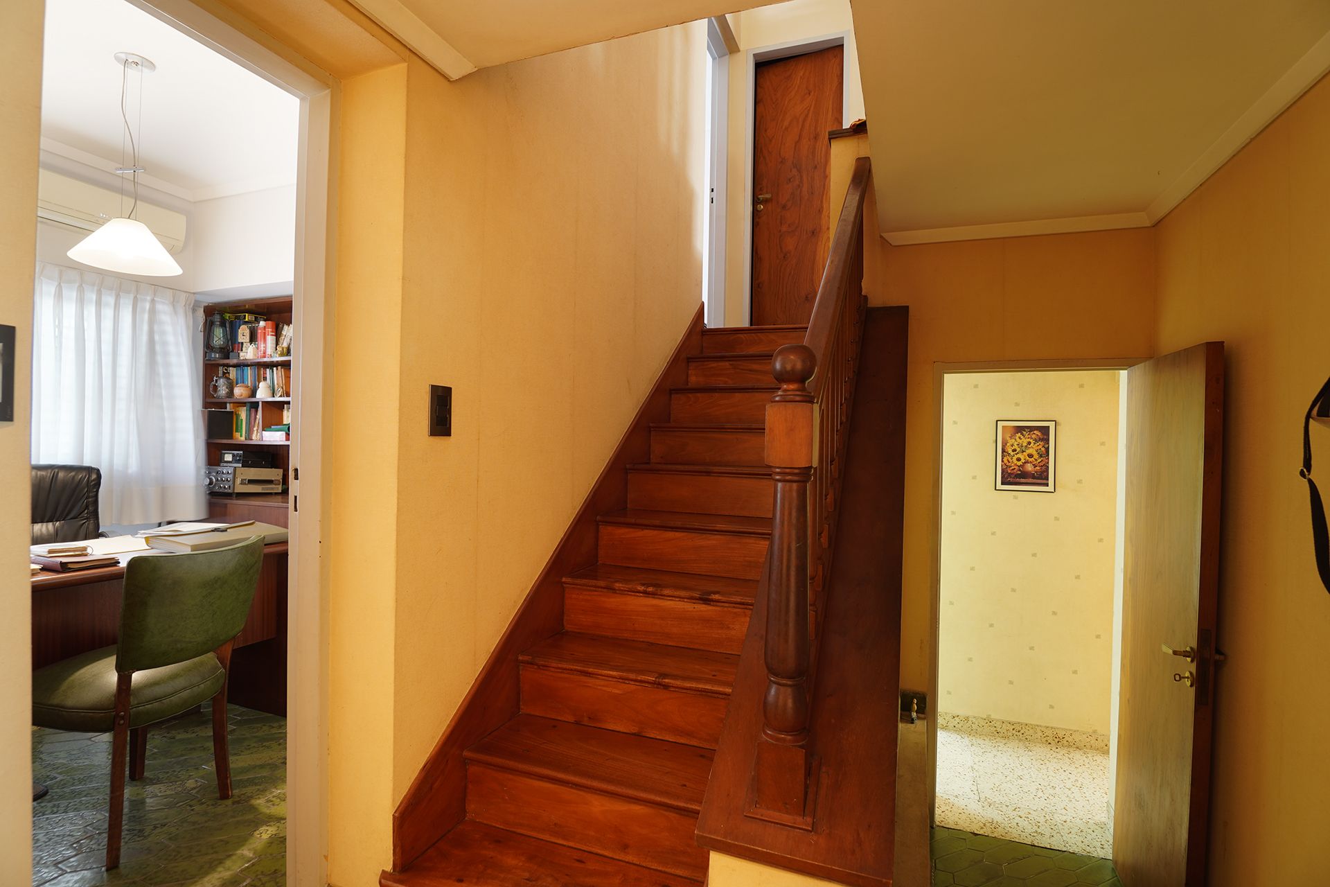 Casa 6 ambientes en Venta Olivos con Jardin