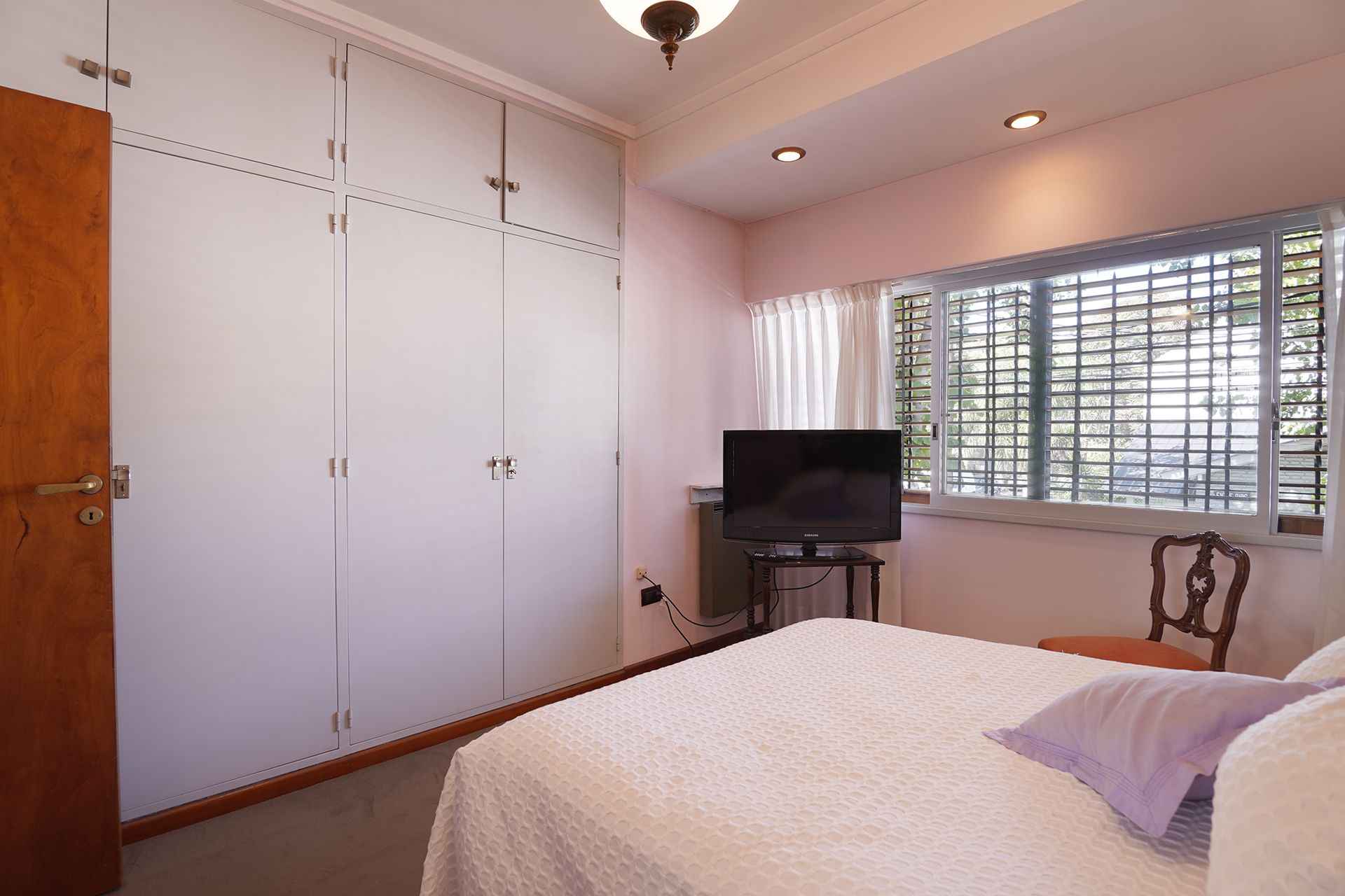 Casa 6 ambientes en Venta Olivos con Jardin