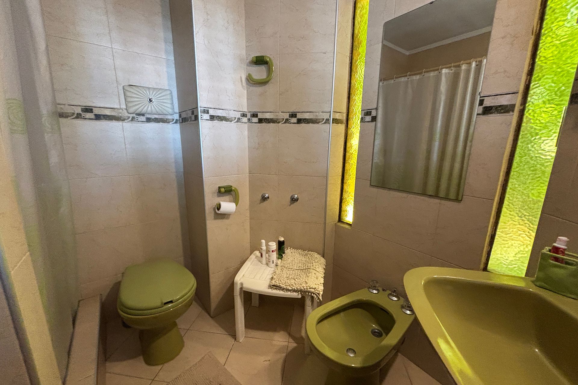 Casa 6 ambientes en Venta Olivos con Jardin