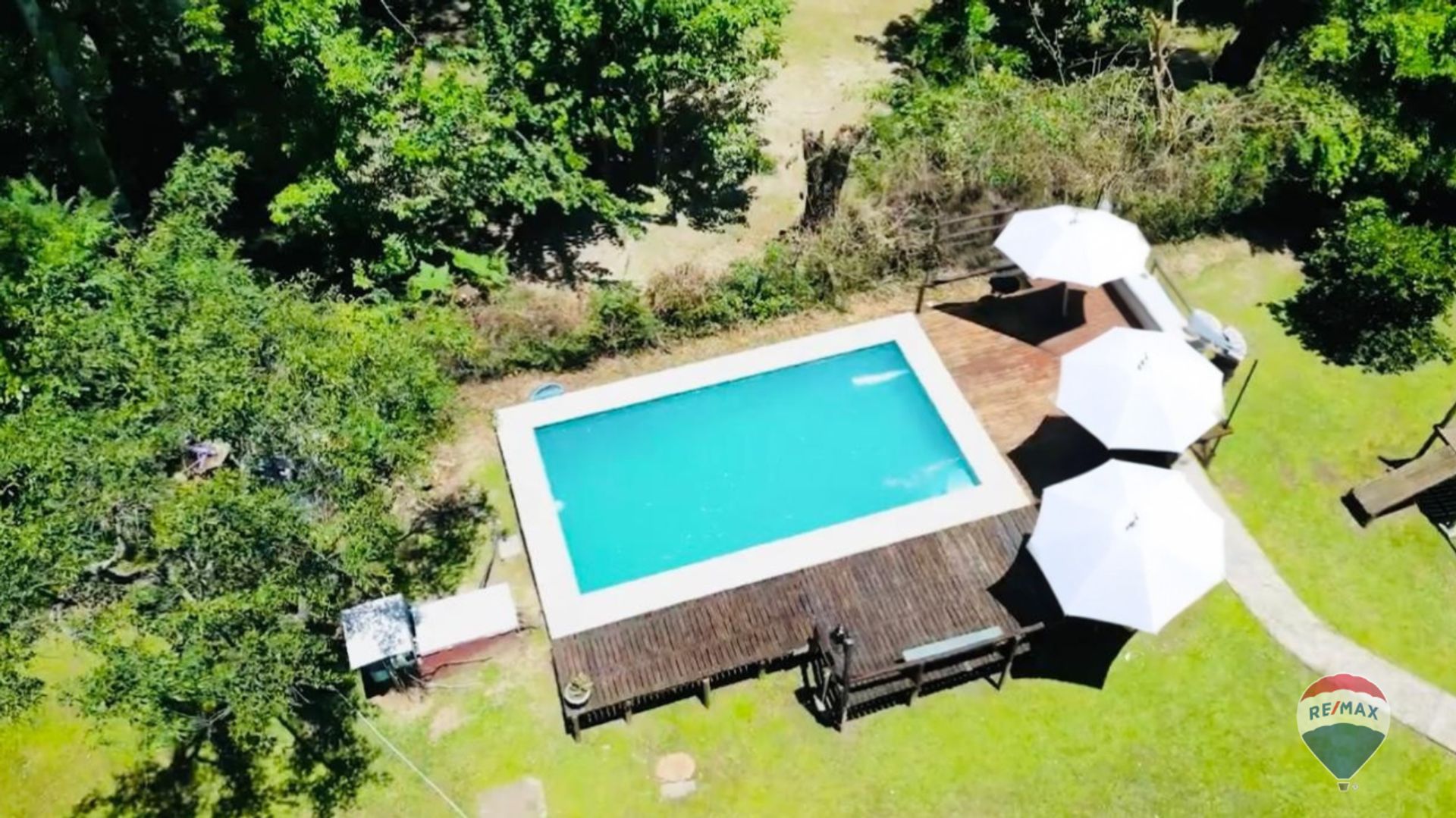 DOS CASAS c/ PISCINA Arroyo Toro– Delta de Tigre