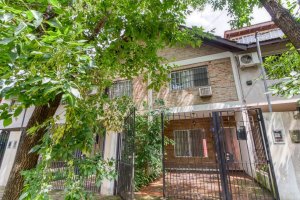 Venta Dúplex 3 amb. con cochera Carapachay Olivos