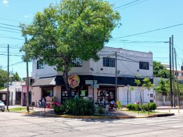 Apartment for renovation, 4 terraces + independent shop – Virreyes