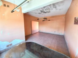 Apartment for renovation, 4 terraces + independent shop – Virreyes