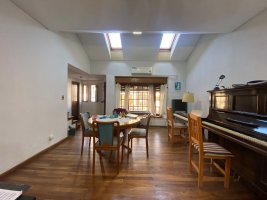 Venta Casa Multifamiliar 5 Ambientes Martinez