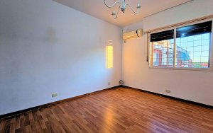 4-room Apartment for Rent on Paraná