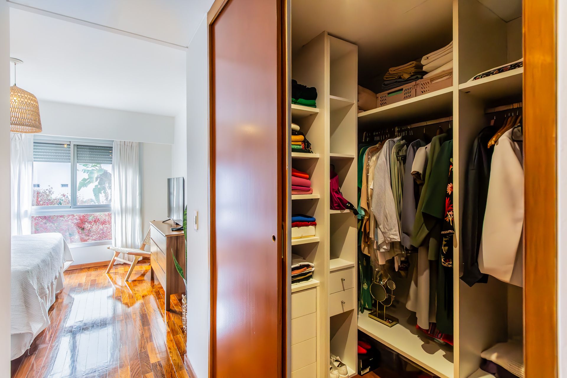 Venta departamento 4 amb, Dep y baul - San Isidro
