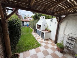 Triplex 3-room Rental with Playroom – Munro