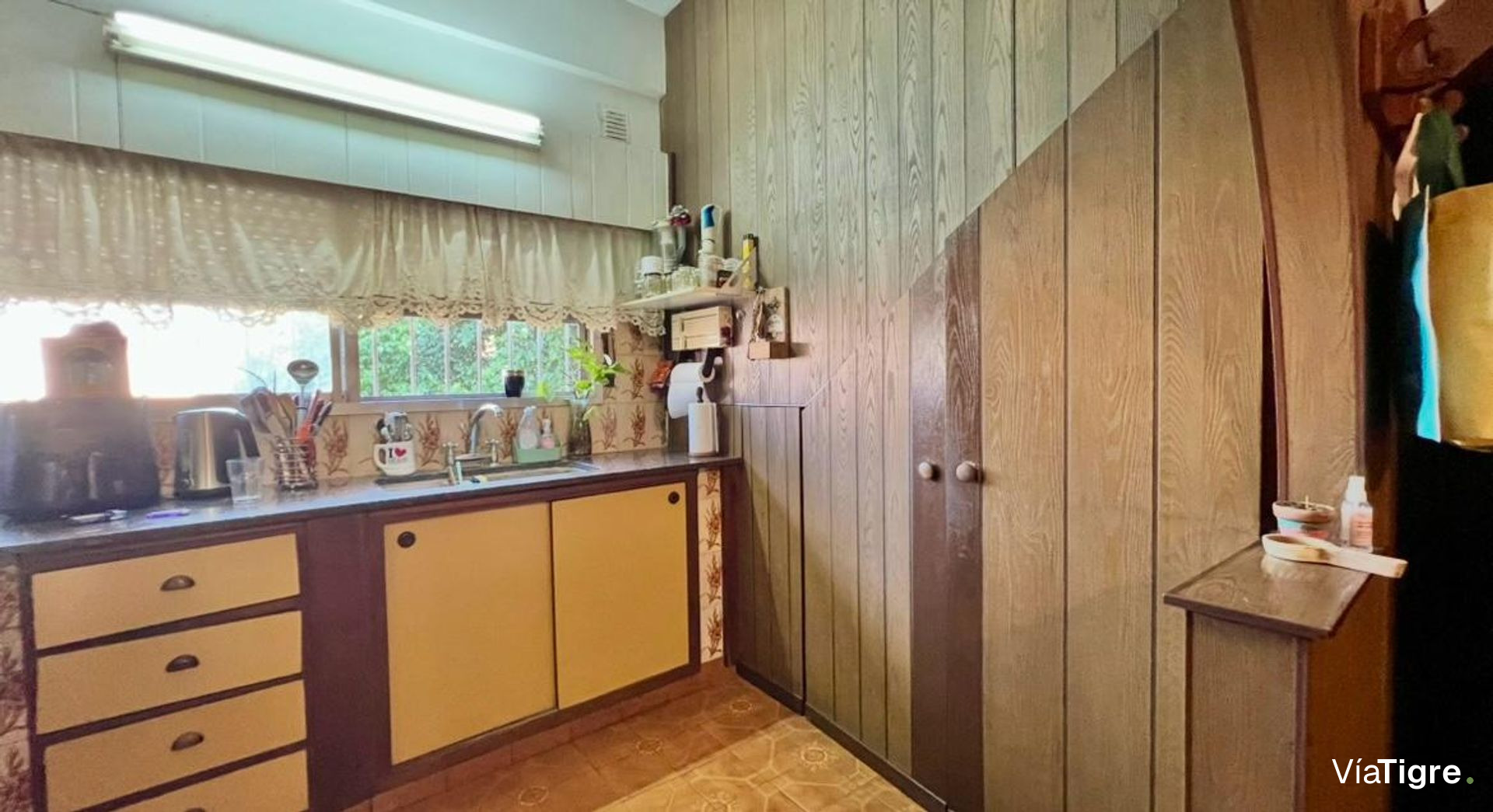 Casa Venta Con Local Jardin Y Cochera Don Torcuato