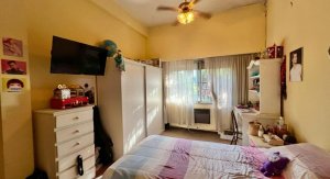 House for Sale with Store, Garden, and Carport – Don Torcuato