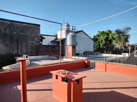 VENTA Casa MULTIFAMILIAR 8 ambientes Villa Adelina