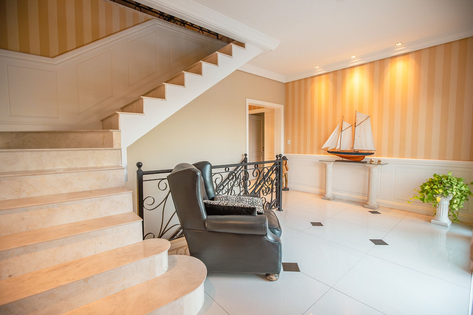 Residencia Premium Frente al Río – El Yacht