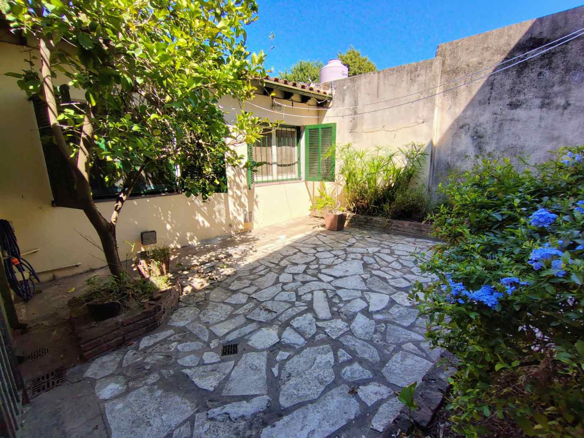 Casa 4amb en Boulogne c patio/cochera APTA CREDITO